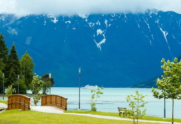 安提瓜移民,团聚移民,